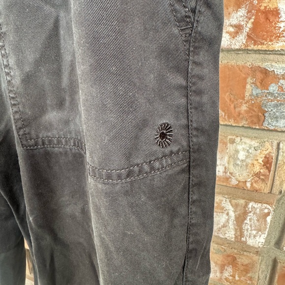 UGG Black Tencel Joggers Sz Lrg - Picture 3 of 9